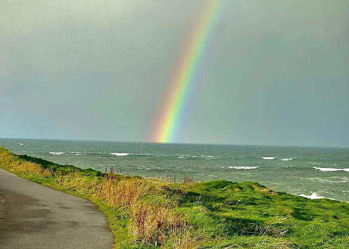 Coastal Charm 펜션 도니골